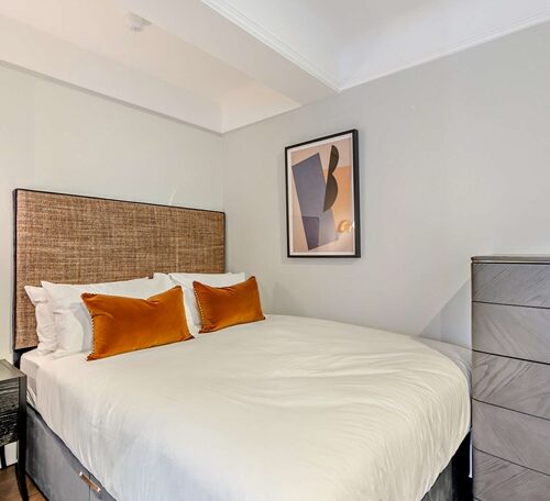 Luxury Studio Apartment for Rent Pelham Court, Chelsea, London SW3