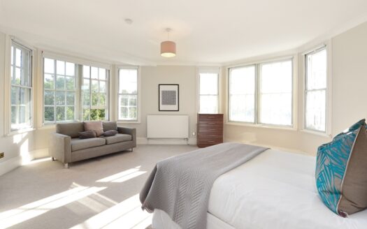 Luxury 5 Bedroom Apartment to Rent in Strathmore Court, St John’s Wood, London NW8