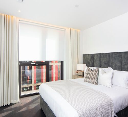 Luxury 2-Bedroom Apartment for Rent at Thornes House, London SW11
