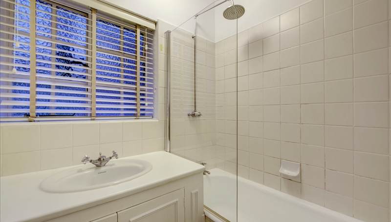 Luxury 2-Bed Apartment for Rent Pelham Court, Chelsea, London SW3