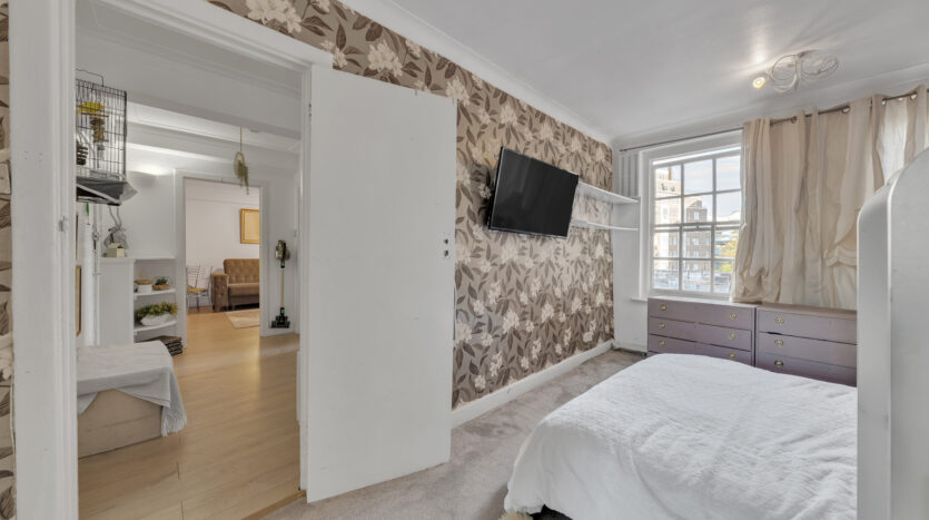 1 Bed Flat for Sale Edgware Road, London W2