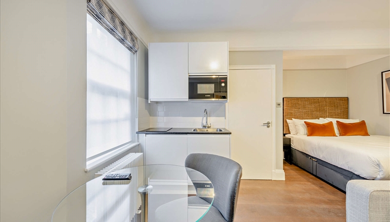 Luxury Studio Apartment for Rent Pelham Court, Chelsea, London SW3