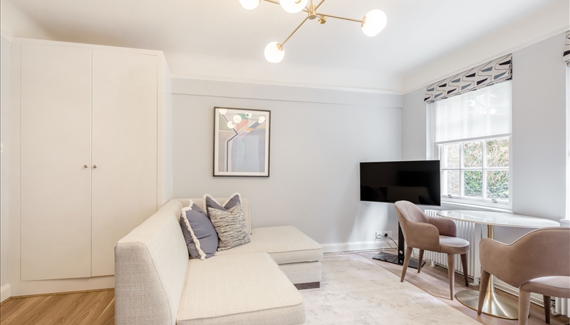 Luxury Studio Apartment for Rent Pelham Court, Chelsea, London SW3