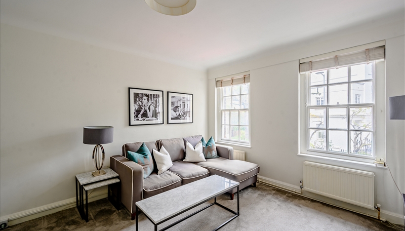 Spacious 2-Bedroom Apartment For Rent in Pelham Court, Chelsea Prime London SW3