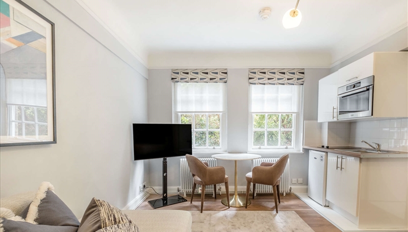 Luxury Studio Apartment for Rent Pelham Court, Chelsea, London SW3