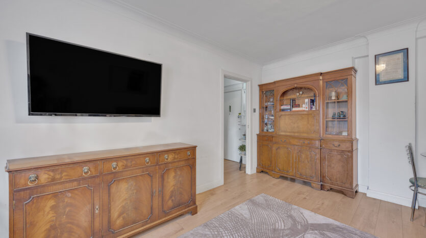 1 Bed Flat for Sale Edgware Road, London W2